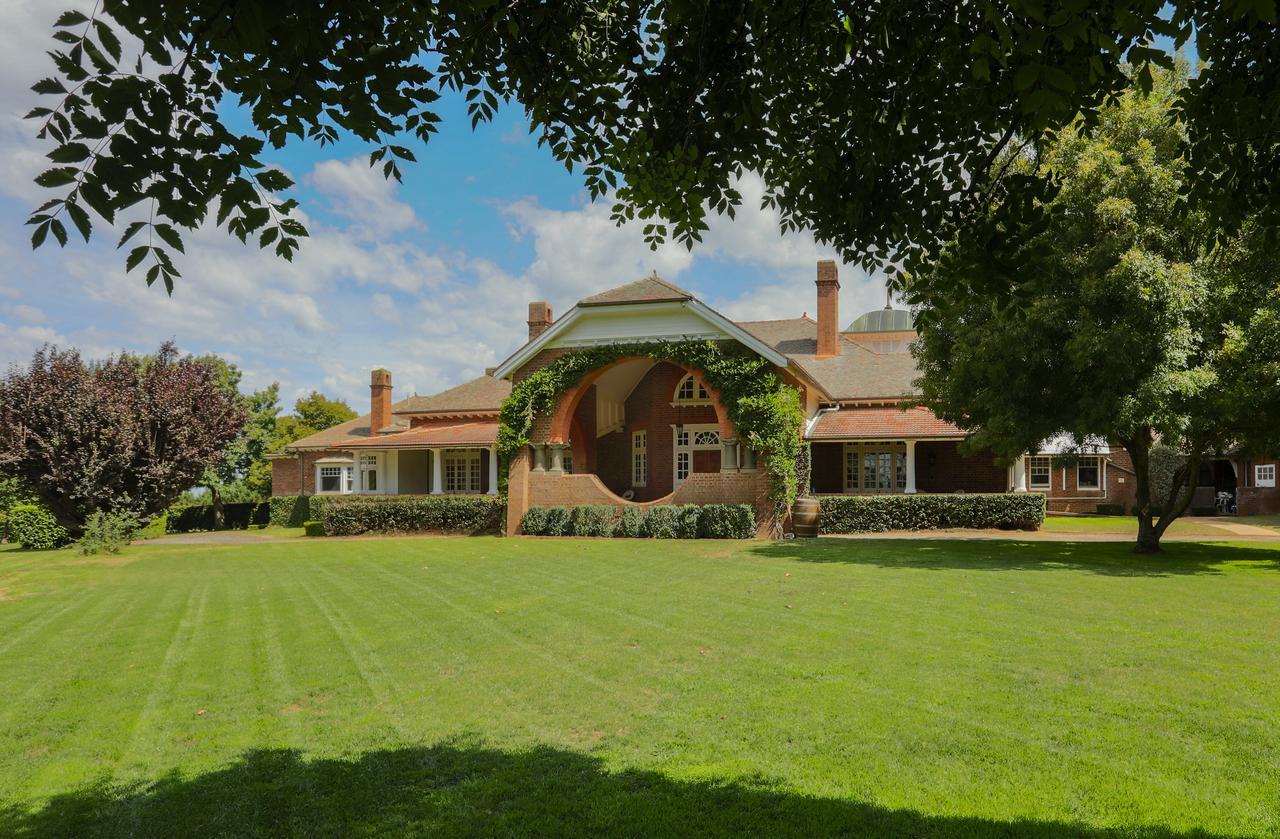 Guest house Petersons Winery And