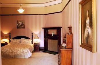 Guest house Petersons Winery And 4*